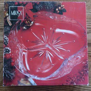 Mikasa Christmas Tidings 3-Part Divided Server with Box